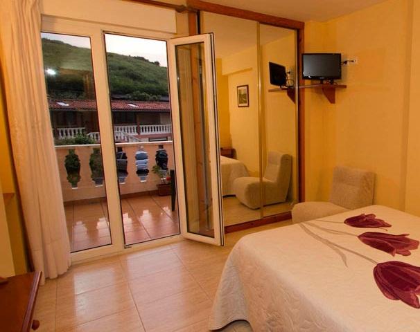 Hotel El Refugio 3 Estrellas Cóbreces Quarto foto